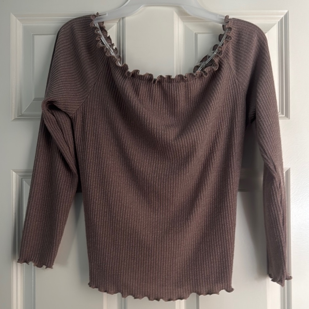 Haute Fox Ruffled Edge Brown Sweater